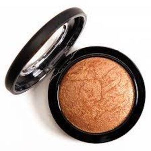 Mac gold deposit mineralize skinfinish face powder new